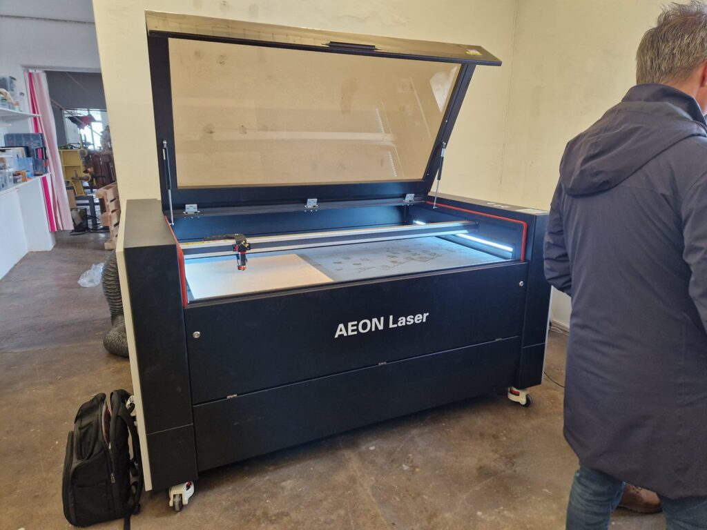 Aeon Nova 16 co2 laser